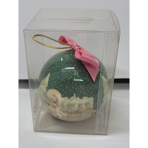 Lot of 4 Precious Moments Holiday Ornaments 1994 Enesco Round Balls Bows - Picture 4 of 16